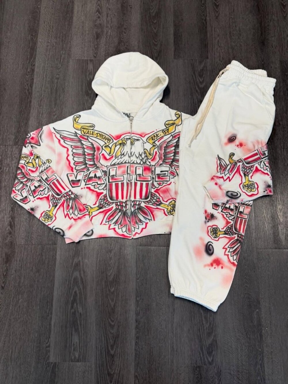 Vale Dreams Dip Set Eagle Graphic Zip Hoodie & Sweatpants Cream XL